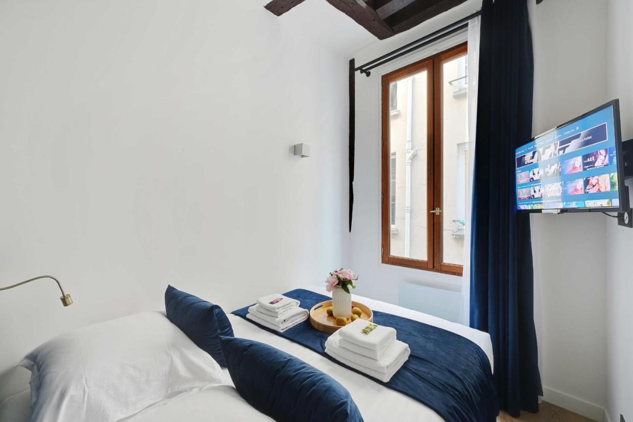 Relaxing Urban Getaway, Notre Dame De Paris Apartment Ngoại thất bức ảnh